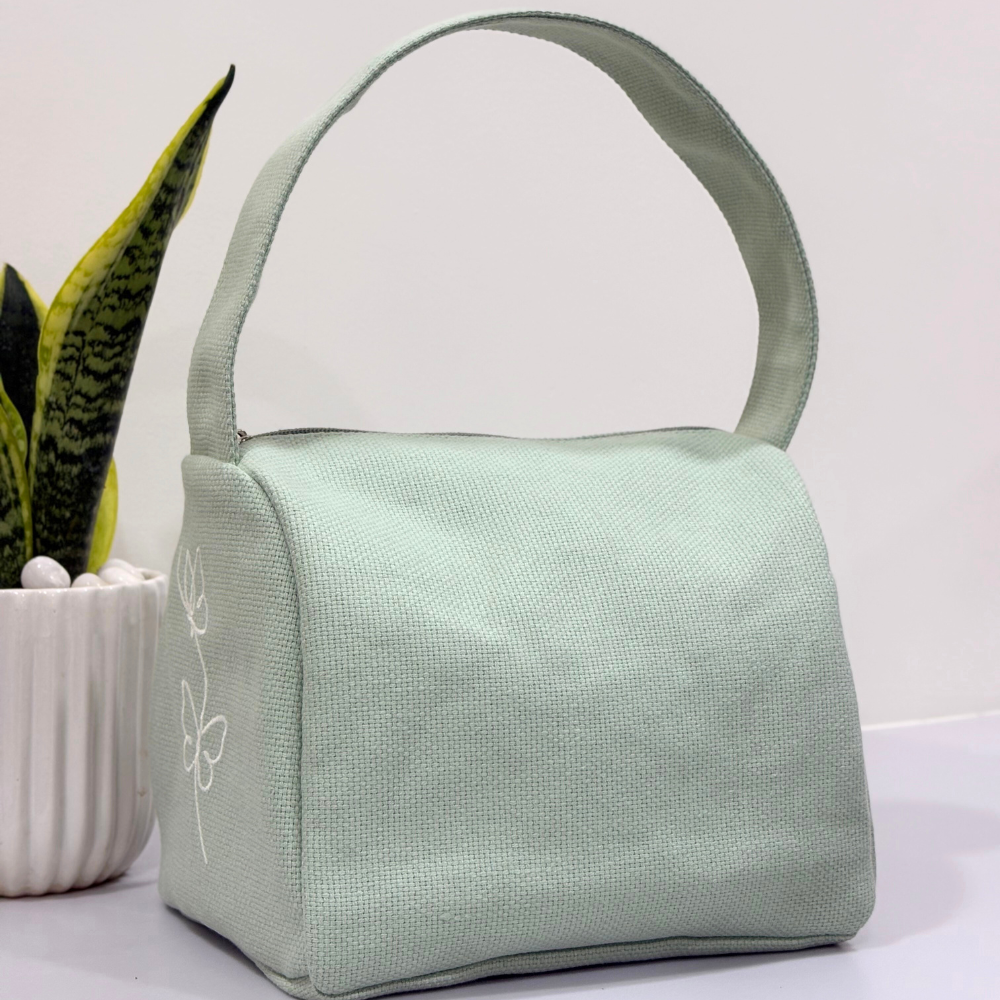 Butterfly Embroidered Lunch Bag – Green