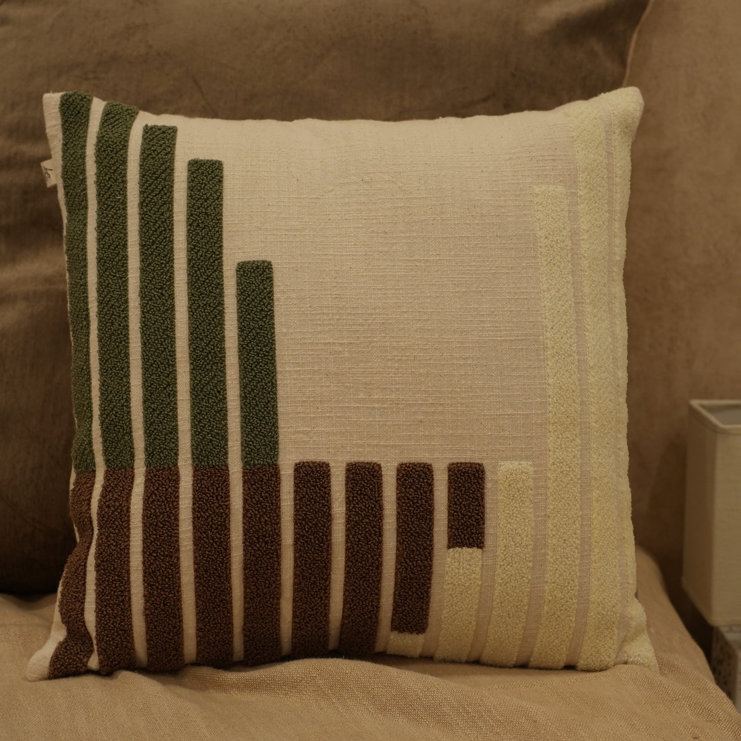 Tri-coloured stripes cushion cover